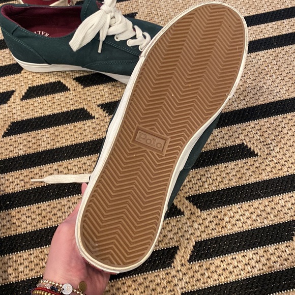 Never worn hunter green Ralph Lauren polo canvas mens tennis shoes. Size 10 - Picture 4 of 4